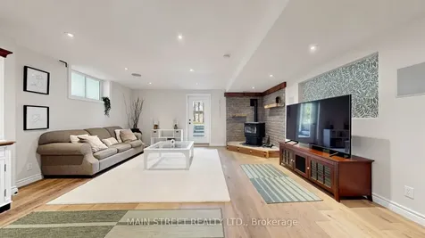 10292 Ravenshoe Road Georgina ON L0C 1L0