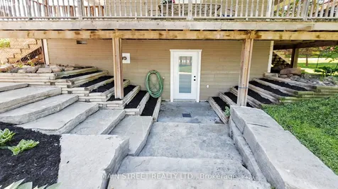 10292 Ravenshoe Road Georgina ON L0C 1L0