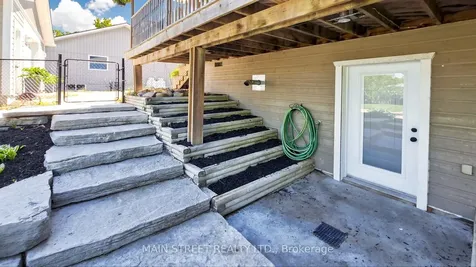 10292 Ravenshoe Road Georgina ON L0C 1L0