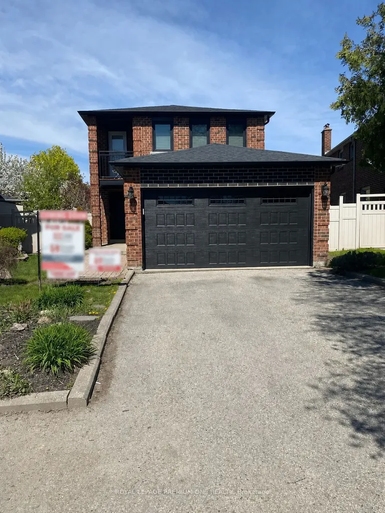 16 Muzzo Court Vaughan ON L4L 3K2