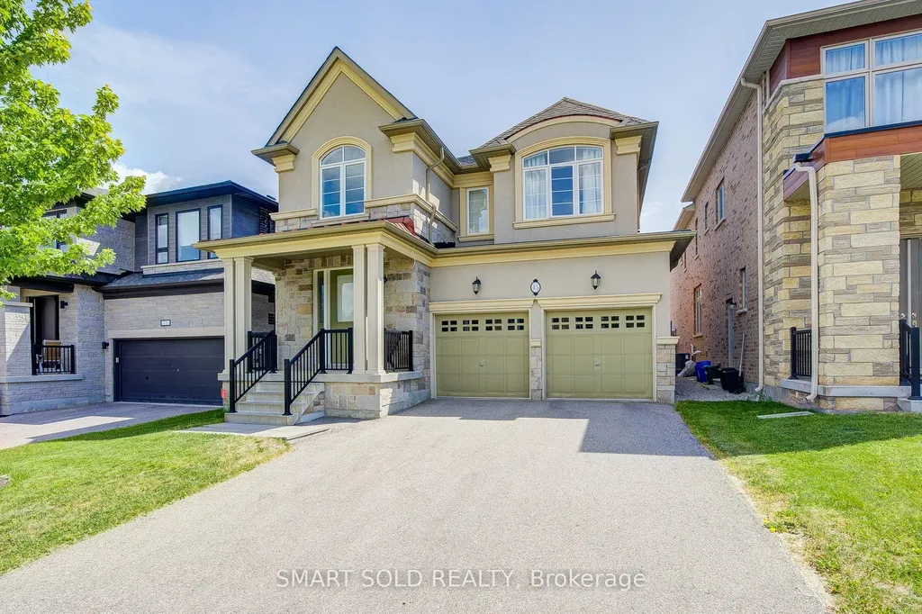 15 Forest Edge Crescent East Gwillimbury ON L9N 1R8