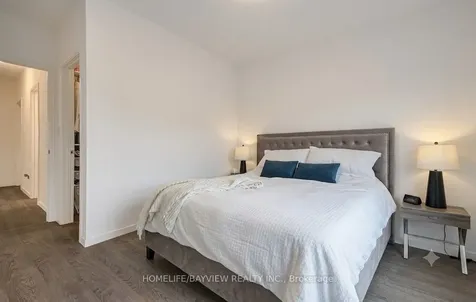 12 Genuine Lane Richmond Hill ON L4B 0E5