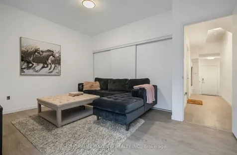 12 Genuine Lane Richmond Hill ON L4B 0E5