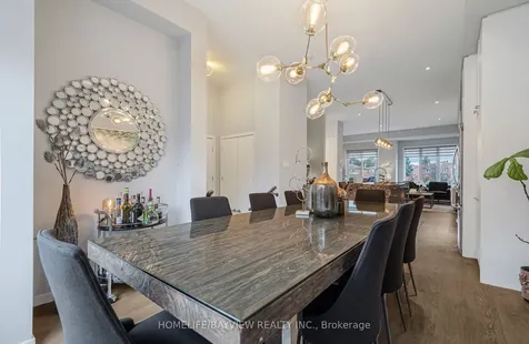 12 Genuine Lane Richmond Hill ON L4B 0E5