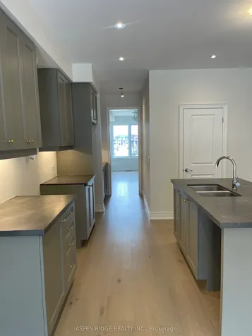 39 Jane Newlove Drive Markham ON L6C 3P5
