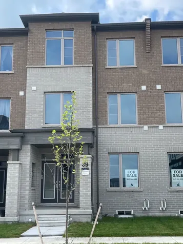 39 Jane Newlove Drive Markham ON L6C 3P5