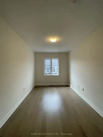 39 Jane Newlove Drive Markham ON L6C 3P5