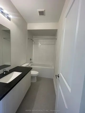 39 Jane Newlove Drive Markham ON L6C 3P5