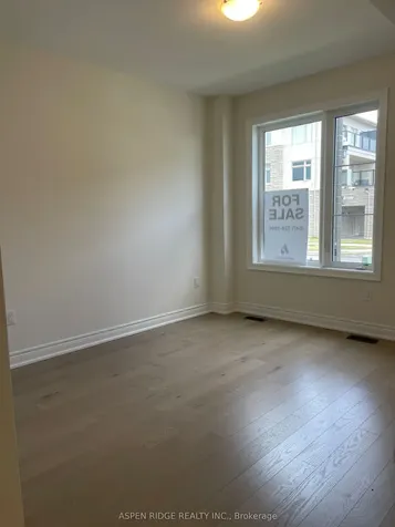 39 Jane Newlove Drive Markham ON L6C 3P5