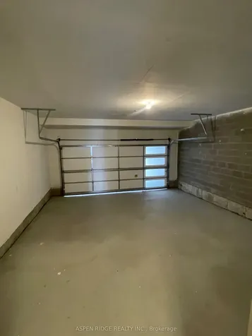 39 Jane Newlove Drive Markham ON L6C 3P5