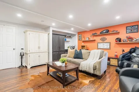 730 Trinity Street Innisfil ON L9S 2G8
