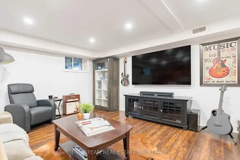 730 Trinity Street Innisfil ON L9S 2G8