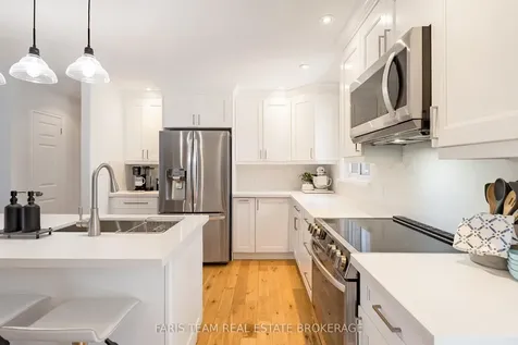 730 Trinity Street Innisfil ON L9S 2G8