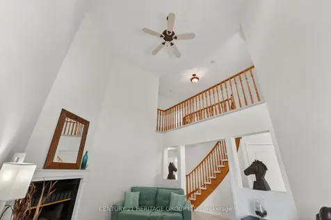130 Fletcher Street Bradford West Gwillimbury ON L3Z 2Y9