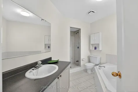 130 Fletcher Street Bradford West Gwillimbury ON L3Z 2Y9