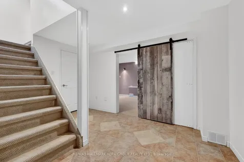 54 Bambi Crescent Georgina ON L4P 4C6