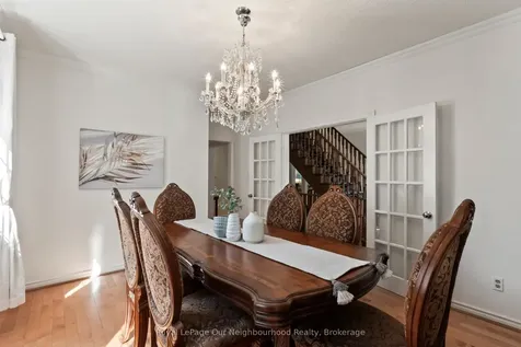 44 Gatcombe Circle Richmond Hill ON L4C 9P5