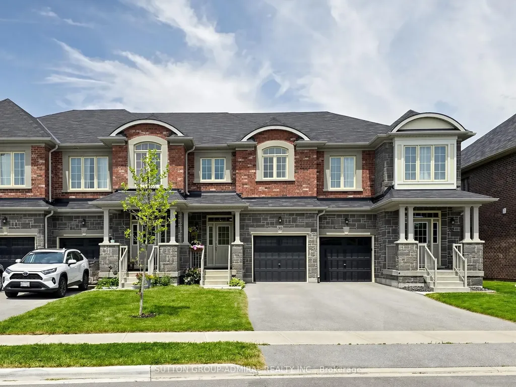 30 Cupples Farm Lane East Gwillimbury ON L0G 1M0