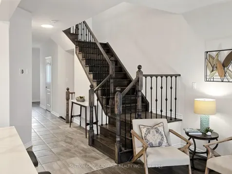 30 Cupples Farm Lane East Gwillimbury ON L0G 1M0