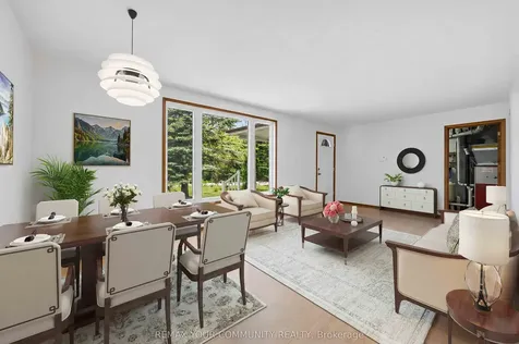 23 Laviolette Avenue Georgina ON L0E 1N0
