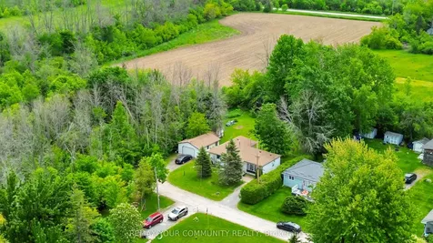 23 Laviolette Avenue Georgina ON L0E 1N0