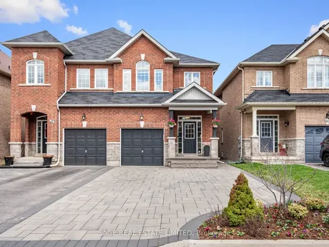 62 Donald Stewart Crescent East Gwillimbury ON L0G 1M0