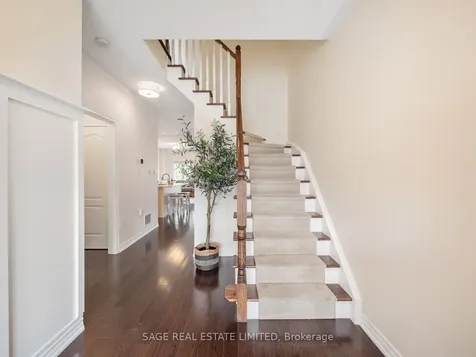 62 Donald Stewart Crescent East Gwillimbury ON L0G 1M0