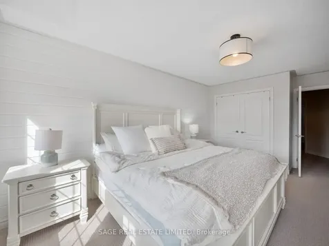62 Donald Stewart Crescent East Gwillimbury ON L0G 1M0