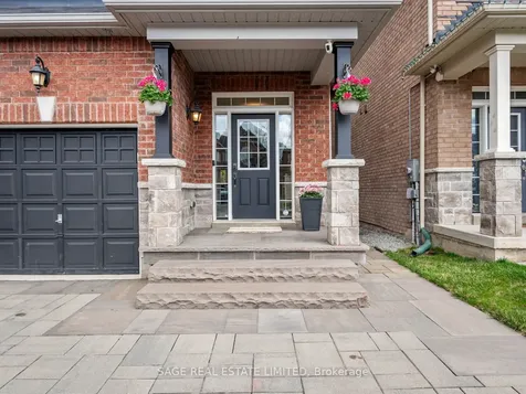 62 Donald Stewart Crescent East Gwillimbury ON L0G 1M0