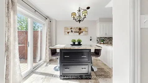 229 Rosanna Crescent Vaughan ON L6A 2T3