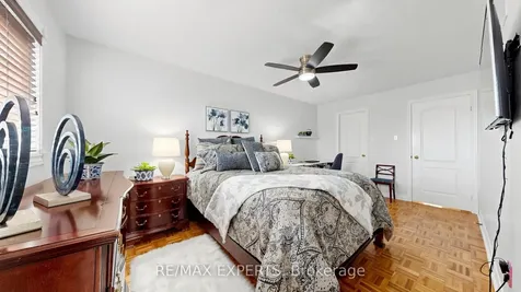 229 Rosanna Crescent Vaughan ON L6A 2T3