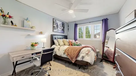 229 Rosanna Crescent Vaughan ON L6A 2T3