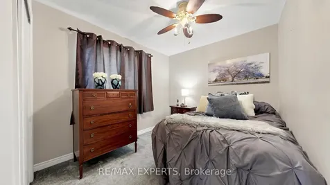 229 Rosanna Crescent Vaughan ON L6A 2T3