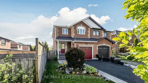 229 Rosanna Crescent Vaughan ON L6A 2T3