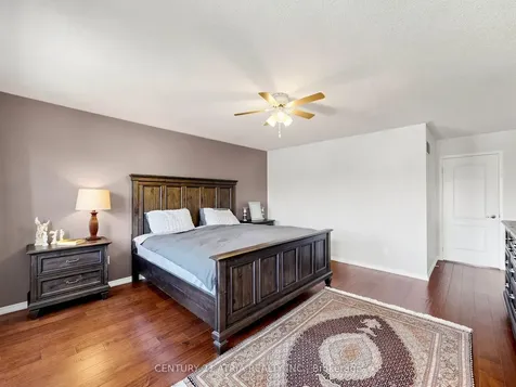 122 Fadine Road Newmarket ON L3X 2P2