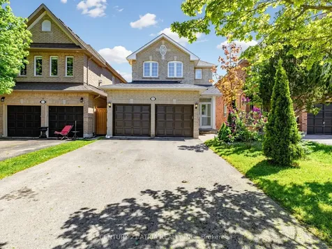 122 Fadine Road Newmarket ON L3X 2P2