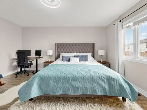 69 Matthewson Avenue W Bradford West Gwillimbury ON L3Z 0N8