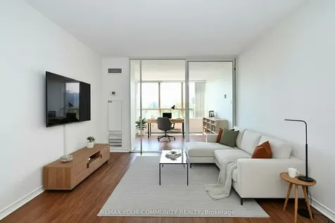 32 Clarissa Drive Richmond Hill ON L4C 9R7
