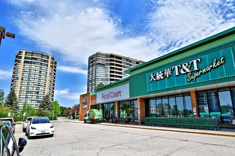 32 Clarissa Drive Richmond Hill ON L4C 9R7