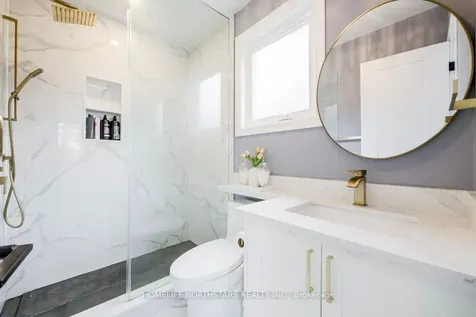 34 Nestor Crescent Vaughan ON L4L 5A9