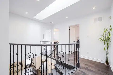 34 Nestor Crescent Vaughan ON L4L 5A9