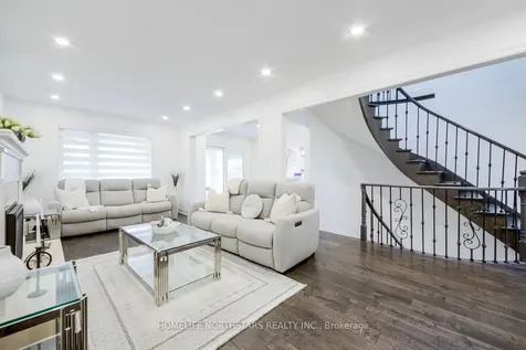 34 Nestor Crescent Vaughan ON L4L 5A9