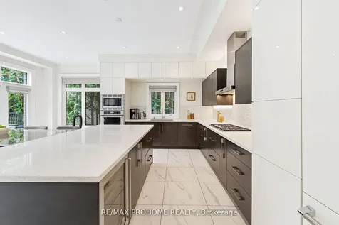 17 Alma Walker Way Markham ON L3P 0N7
