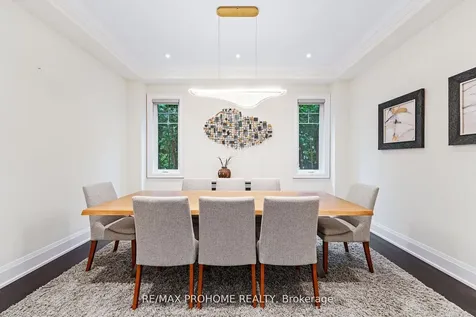 17 Alma Walker Way Markham ON L3P 0N7