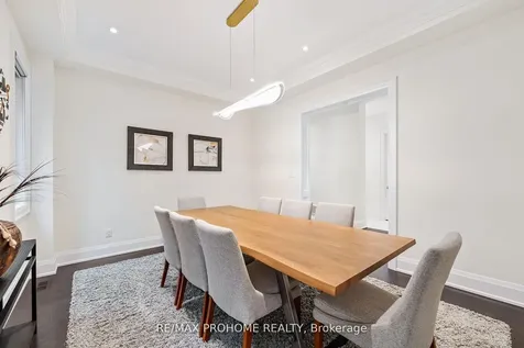 17 Alma Walker Way Markham ON L3P 0N7
