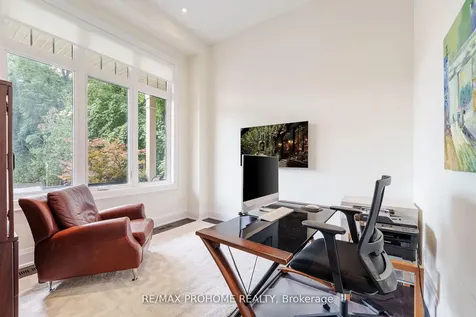 17 Alma Walker Way Markham ON L3P 0N7