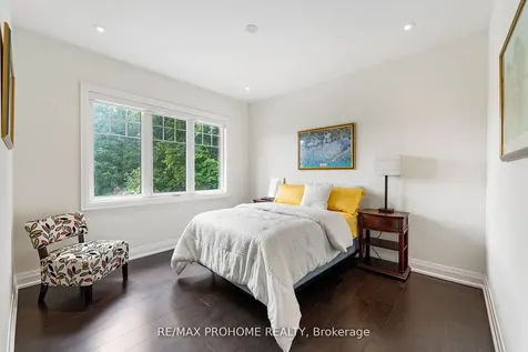 17 Alma Walker Way Markham ON L3P 0N7