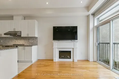 32 Kingsville Lane Richmond Hill ON L4C 7V6