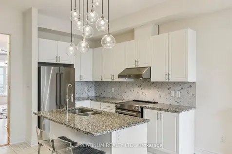 32 Kingsville Lane Richmond Hill ON L4C 7V6