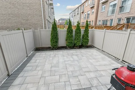 32 Kingsville Lane Richmond Hill ON L4C 7V6
